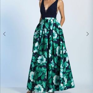 Dave and Johnny plunging pleated floral gown